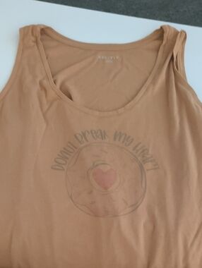 Ava Viv-donut break my heart, brown tanktop